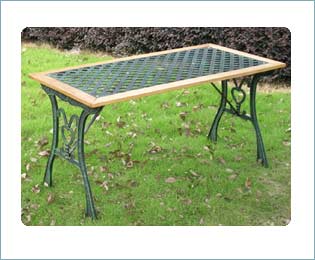 Mesa Siri Fundici�n y madera. 